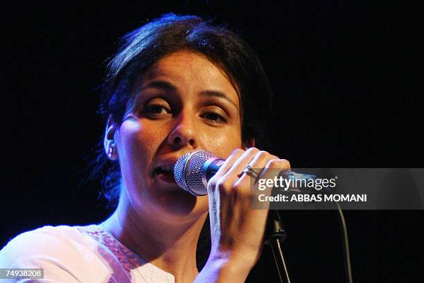 Suad Singer 722 Suad Stock Photos, High-Res Pictures, and Images - Getty Images