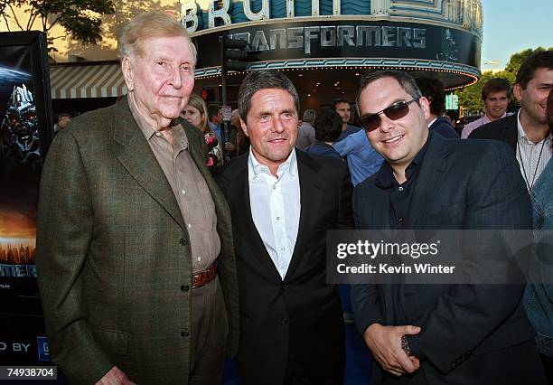 Viacom-Chairman Sumner Redstone, Paramount Pictures Chairman and CEO Brad Grey, and Paramount's Adam Goodman arrive to Paramount Pictures' premiere...