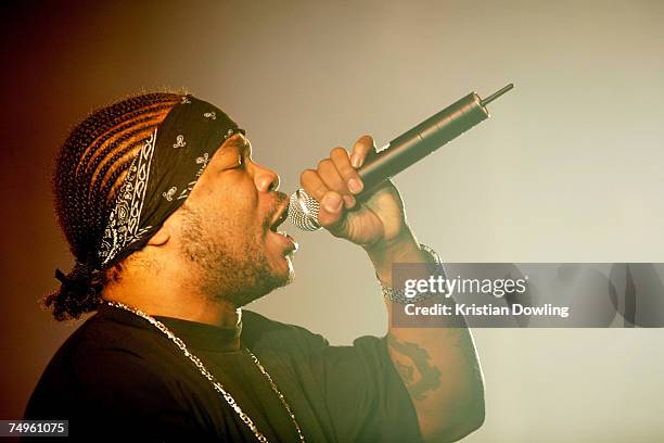 Xibit Raper 20 Xzibit Performs In Melbourne Stock Photos, High-Res Pictures, and ...