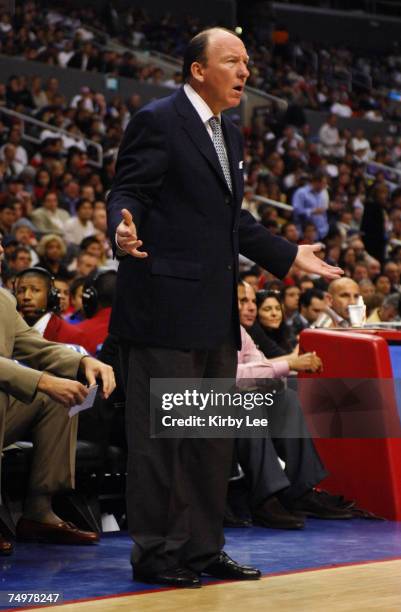 Los Angeles Clippers coach Mike Dunleavy during 92-87 loss to the Houston Rockets in NBA game at the Staples Center in Los Angeles, Calif. On...