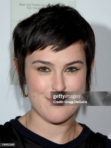 Laura Willis Photos and Premium High Res Pictures - Getty Images