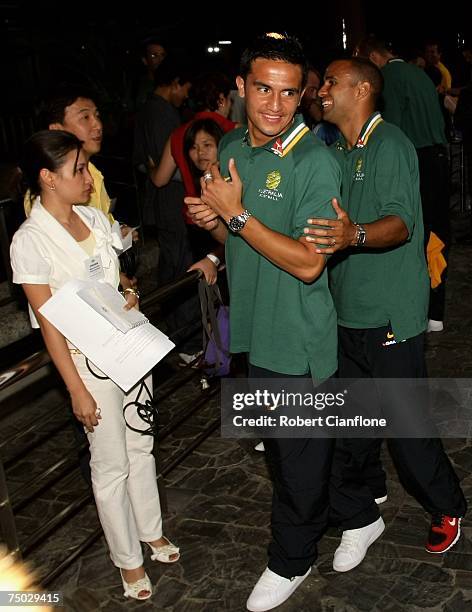 Tim Archie 12 Socceroos Welcome Function At Australian Embassy In Bangkok Photos ...