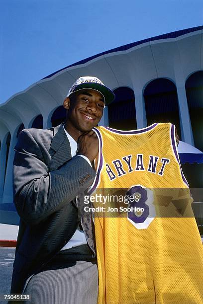Kobe Bryant of the Los Angeles Lakers poses for a photo outside the Great Western Forum in Inglewood, California. NOTE TO USER: User expressly...