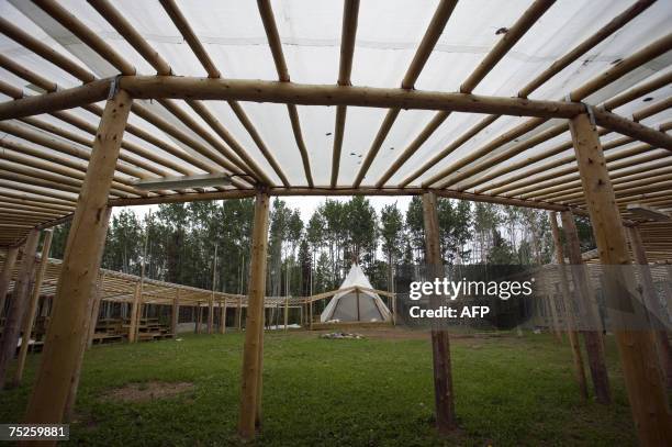 Tepee Structure Tipi Alberta Photos and Premium High Res Pictures - Getty Images
