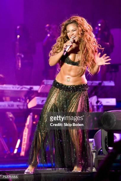 Beyonce performs on the main stage at the 13th Annual 2007 Essence Music Festival presented by Coca-Cola in the refurbished Louisiana Superdome in...