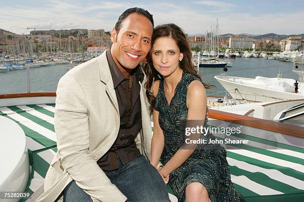 Dwayne "The Rock" Johnson and Sarah Michelle Gellar