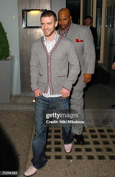Singer Justin Timberlake leaving the Restaurant Nobu Berkeley on July 9th, 2007 in London, England.
