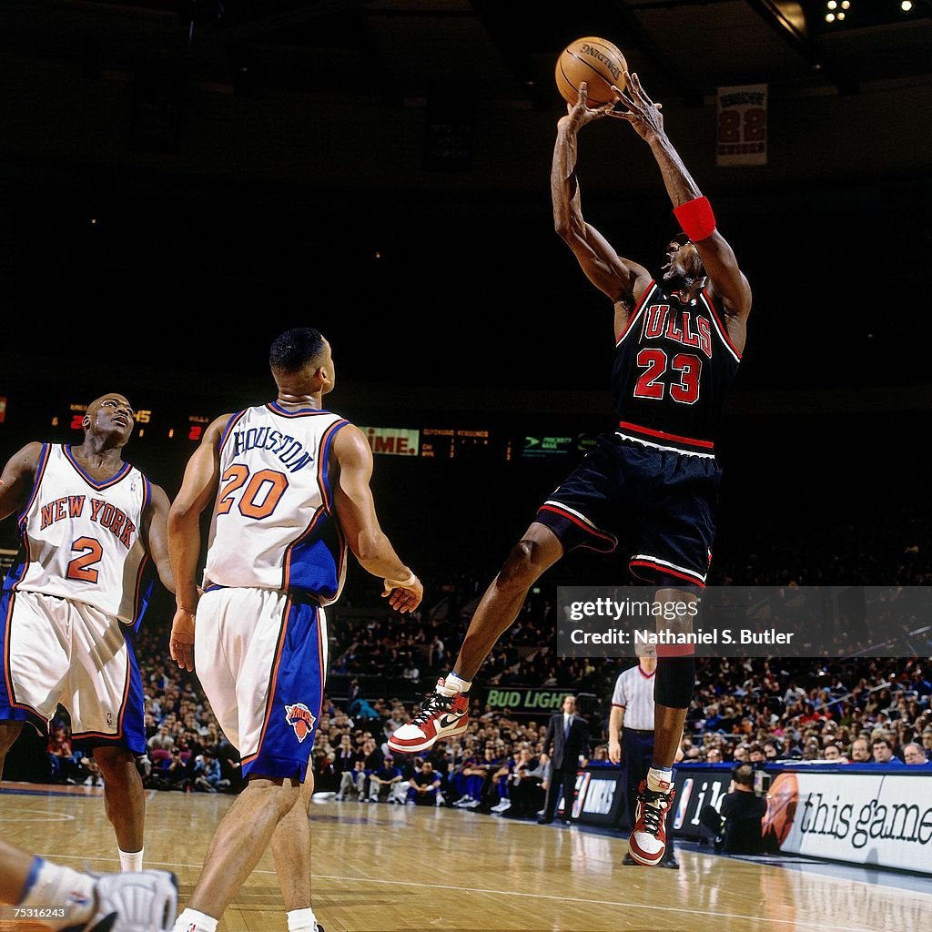Chicago Bulls vs. New York Knicks - Jordan's Final MSG Appearance