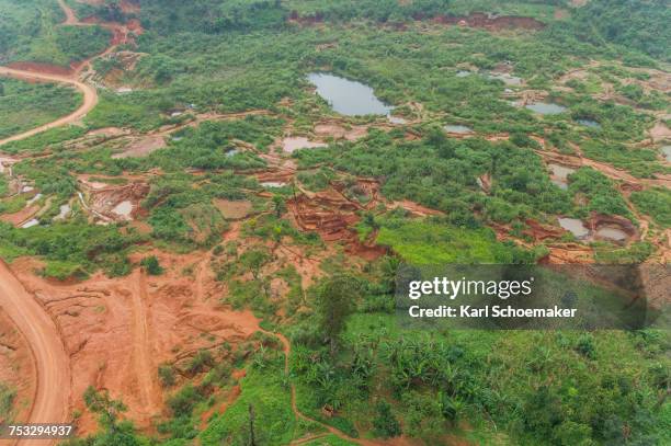 aerial view of artisanal gold miner, near mongbwalu, democratic republic of the congo - democratische republiek congo stockfoto's en -beelden