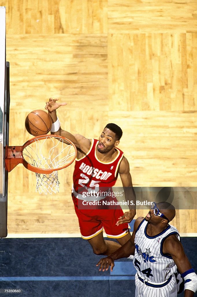 1995 Rockets Final Robert Horry of the Houston Rockets attempts a dunk against Horace ...