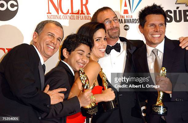 Tony Plana, Mark Indelicato, Ana Ortiz, James Hayman and Silvio Horta, winners Outstanding Television Series, Mini-Series or TV Movie award for "Ugly...