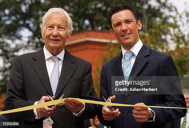 Lester Piggott and Frankie Dettori open the new July Course facilities following a ?10 Million refit, at Newmarket Racecourse on July 11 2007, in...