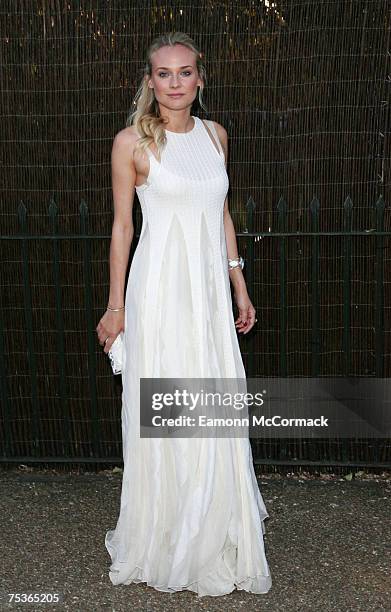 Diane Kruger arrives at The Serpentine Gallery Summer Party at Regents Park on July 11, 2007 in London, England.