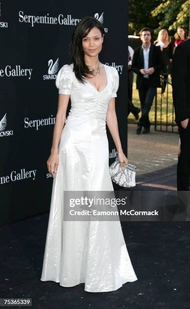 Thandie Newton arrives at The Serpentine Gallery Summer Party at Regents Park on July 11, 2007 in London, England.