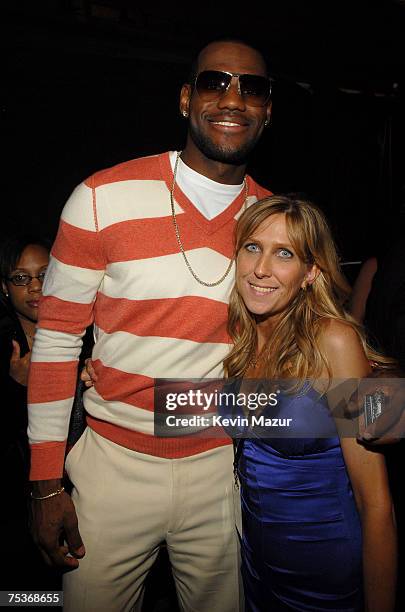 Co-host LeBron James and ESPY Producer Maura Mandt backstage at the 2007 ESPY Awards at the Kodak Theatre on July 11, 2007 in Hollywood, California.