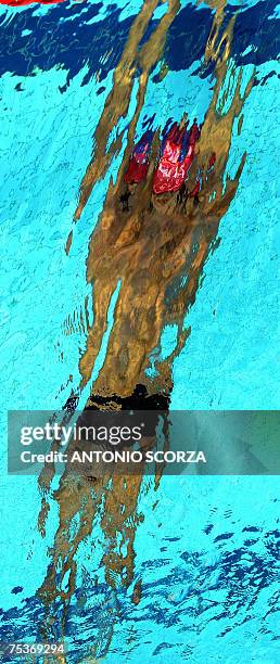 Rio de Janeiro, BRAZIL: Panama's swimmer Edgar Crespo trains at the Maria Lenk Aquatic Center in Rio de Janeiro, Brazil, for the Rio 2007...