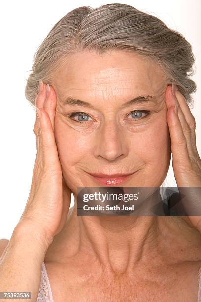 166 Robe Pull Stock Photos, High-Res Pictures, and Images - Getty Images