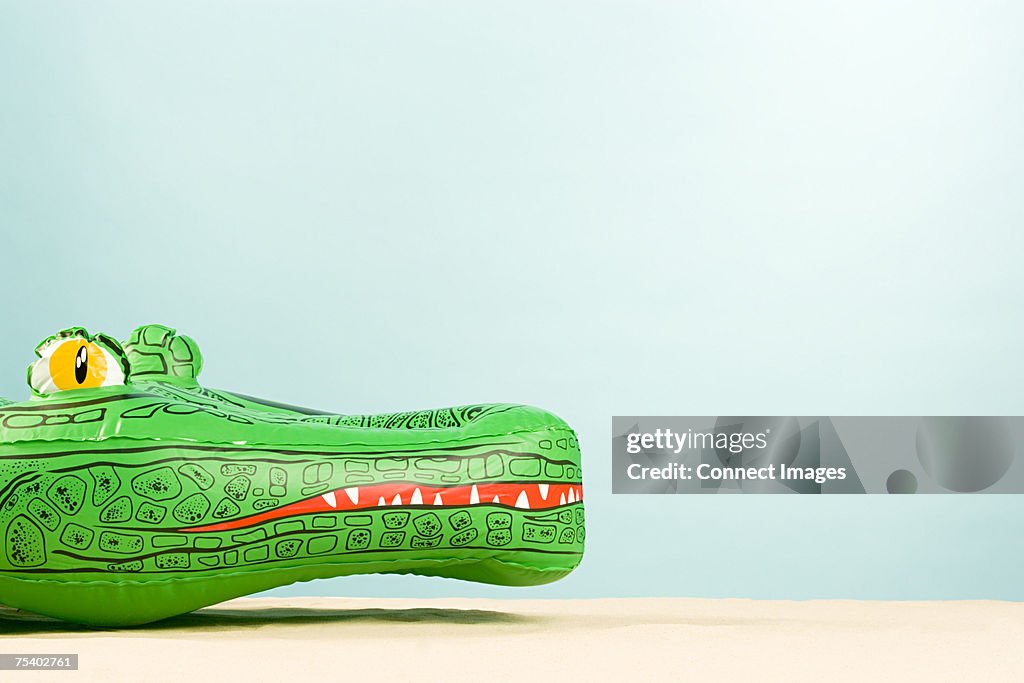 Inflatable crocodile