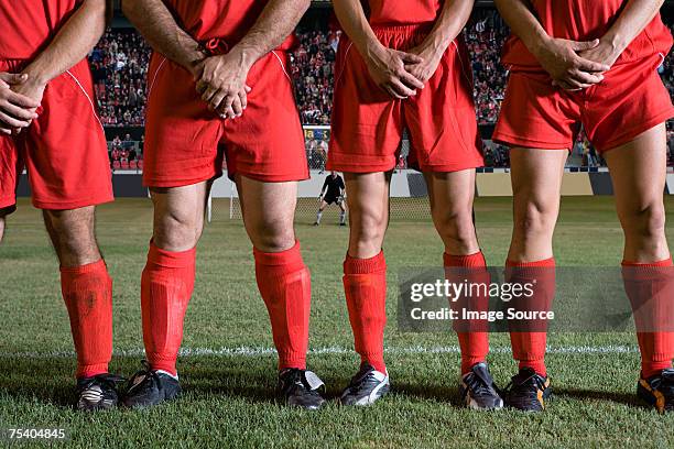 free kick - leistenregion stock-fotos und bilder