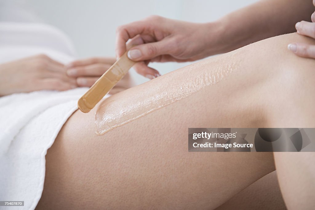 Applying hot wax