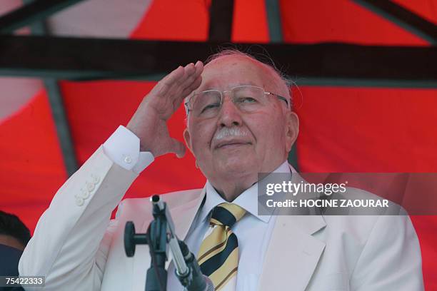 Necmettin Erbakan, leader of Saadet party attends an election rally in Istanbul 15 July 2007. Turkey holds parliamentary elections on 22 July. AFP...