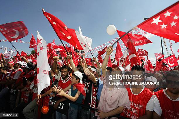 Supporters of Necmettin Erbakan, leader of Saadet party , take part in an election rally in Istanbul 15 July 2007. Turkey holds parliamentary...