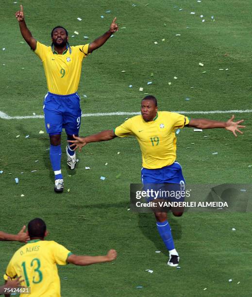 Brazil's footballer Julio Baptista celebrates with teammates his goal against Argentina during their Copa America Venezuela-2007 finals match 15...