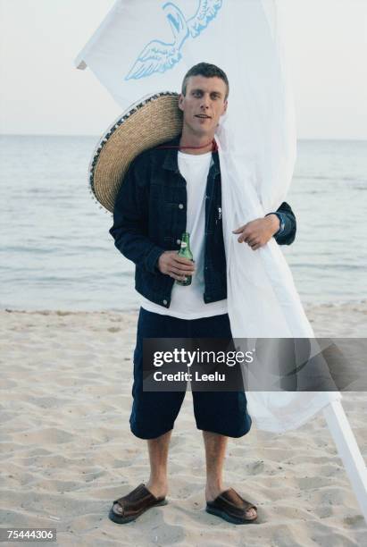 Bez Singer 146 Bez (Dancer) Stock Photos, High-Res Pictures, and Images - Getty Images