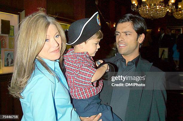 Motlek Ripa Kelly Ripa 2001 Photos and Premium High Res Pictures - Getty Images