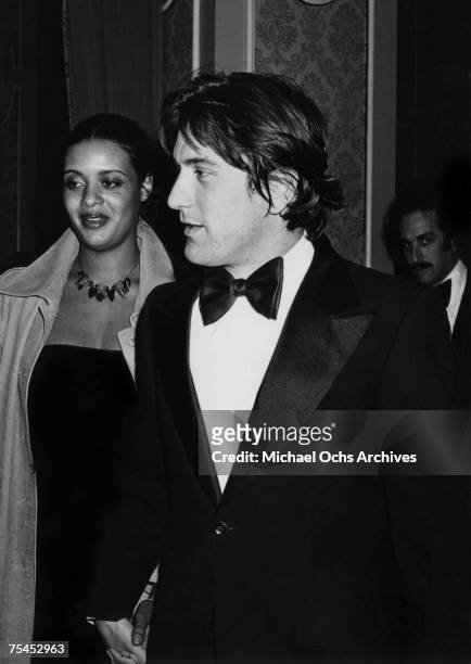 Diahnne Abbott and Robert De Niro arrive at the 5th Annual AFI Lifetime Achievement Award, Salute to Bette Davis on March 1 in Hollywood, California.