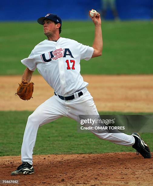 Rio de Janeiro, BRAZIL: US winner pitcher Brian Matusz throws against Mexico, during the sixth inning of the XV Pan American Games Rio-2007...