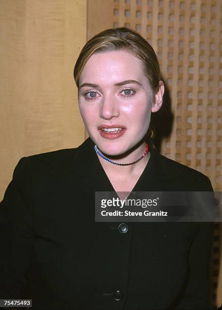 korrekt Kvalifikation Apparatet 66 Kate Winslet 1999 Photos & High Res Pictures - Getty Images