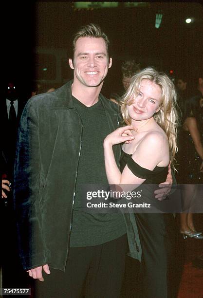 Jim Carrey & Renee Zellweger at the Mann Chinese Theatre in Hollywood, California