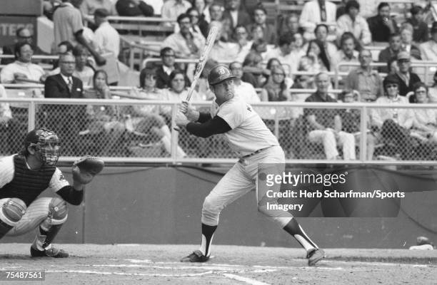 Al Kaline of the Detroit Tigers batting during a MLB game against the Cleveland Indians in June 1971 in Cleveland, Ohio.