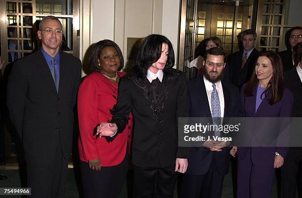 Dr. Drew Pinsky, Mom Love, Michael Jackson, Rabbi Shmuley Boteach, & Judith Regan at the Carnegie Hall in New York City, New York