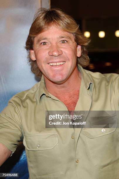 Steve Irwin at the "Master And Commander: The Far Side Of The World" - Los Angeles Premiere at The Academy Of Motion Picture Arts And Sciences in...