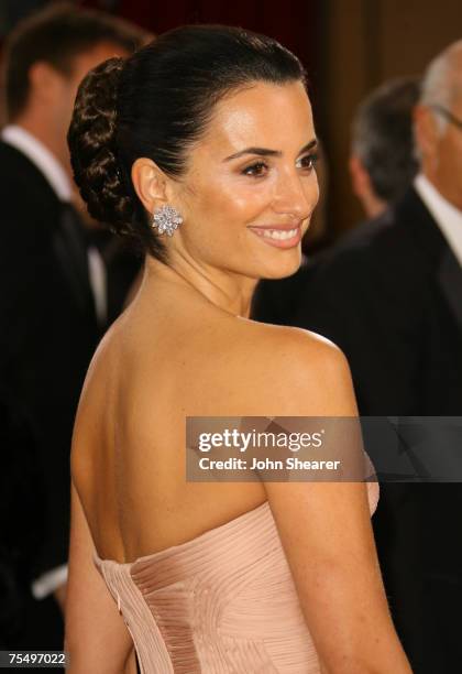 Penelope Cruz, nominee Best Actress in a Leading Role for ?Volver? at the Kodak Theatre in Los Angeles, California