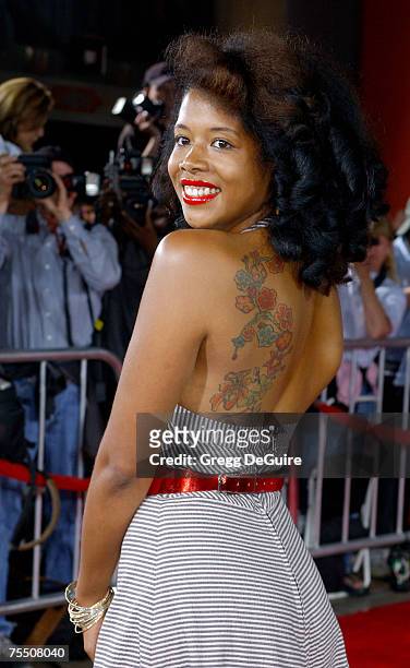 Kelis at the Grauman's Chinese Theatre in Hollywood, California
