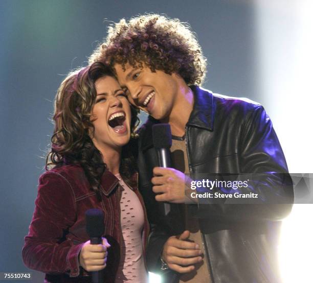 Kelly Clarkson & Justin Guarini at the Kodak Theatre in Hollywood, California