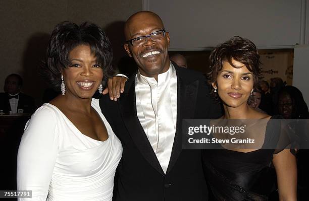 Oprah Winfrey, Samuel L. Jackson and Halle Berry at the Beverly Hilton Hotel in Beverly Hills, California