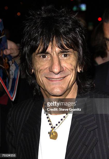 Ronnie Wood at the Hamilton-Selway Fine Art Gallery in Los Angeles, California