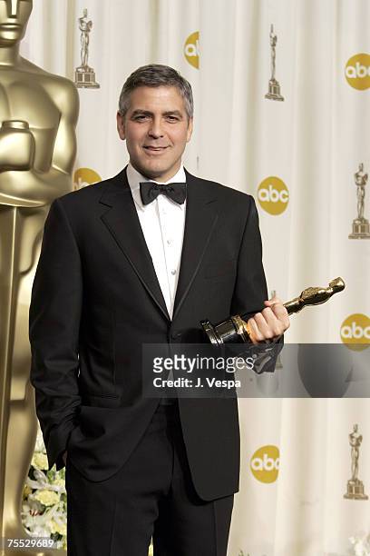 George Clooney, winner Best Actor in a Supporting Role for "Syriana" at the Kodak Theatre in Hollywood, California
