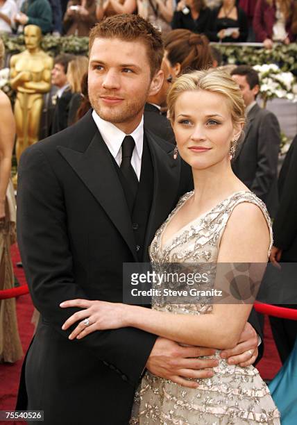 Ryan Phillippe and Reese Witherspoon at the Kodak Theatre in Hollywood, California
