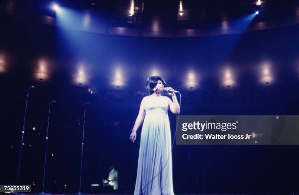 Singer Aretha Franklin performs during a concert at Madison Square Garden on June 28, 1968 in New York City, New York.