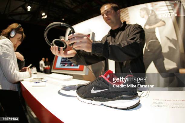 Fragua servidor Observación 47 fotos e imágenes de Nike Air Zoom Moire - Getty Images