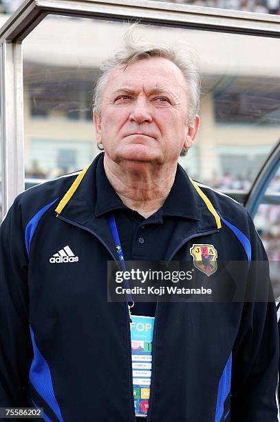 Japanese team coach Ivica Osim waits for the start of the AFC Asian Cup 2007 Quarter Final between Japan and the Australian Socceroos at My Dinh...