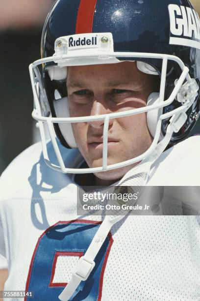 Brad Maynard, Punter for the New York Giants during the American Football Conference West game against the Oakland Raiders on 13 September 1998 at...