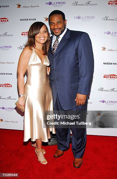 Former NFL football great Jerome Bettis and his wife Trameka attend the "Designcare 2007" celebrity benefit thrown by actress Holly Robinson Peete...