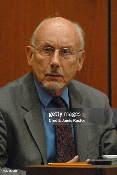 James Spector James Stuart (Scientist) Photos and Premium High Res Pictures - Getty ...