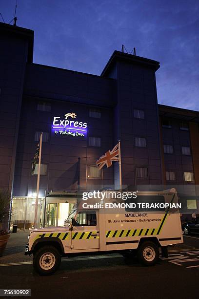 Abingdon, UNITED KINGDOM: A picture taken 23 July 2007 shows hotel in Abingdon, where an emergency center was set up to shelter people if Oxford...